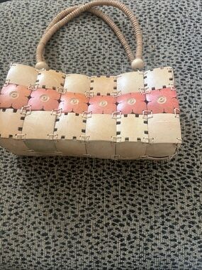 COCONUT SHELL BAG HANDBAG NATURAL BEADED HANDLE